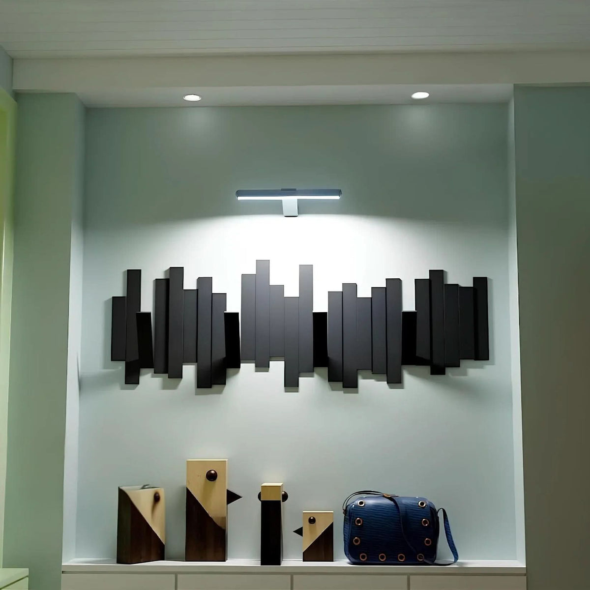 ARTGLOW - Rotatable LED Wall Light – Wireless & Stylish for Any Gallery Wall