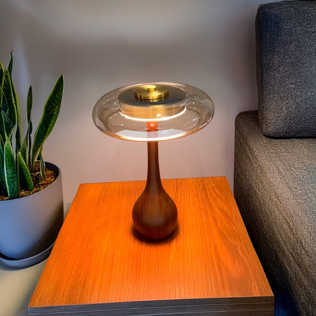 LUXEN – Dimmable LED Table Lamp with Wooden Base for a Modern, Warm Home Ambience