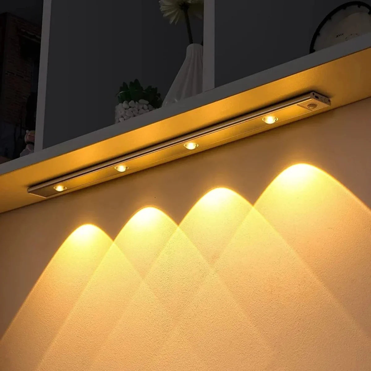 MOTILIGHT – LED Sensor Light Bar with Motion Detection