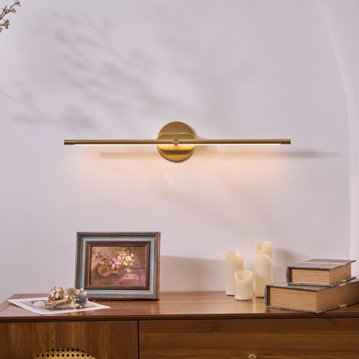 Lumio Slim Linear Wall Light