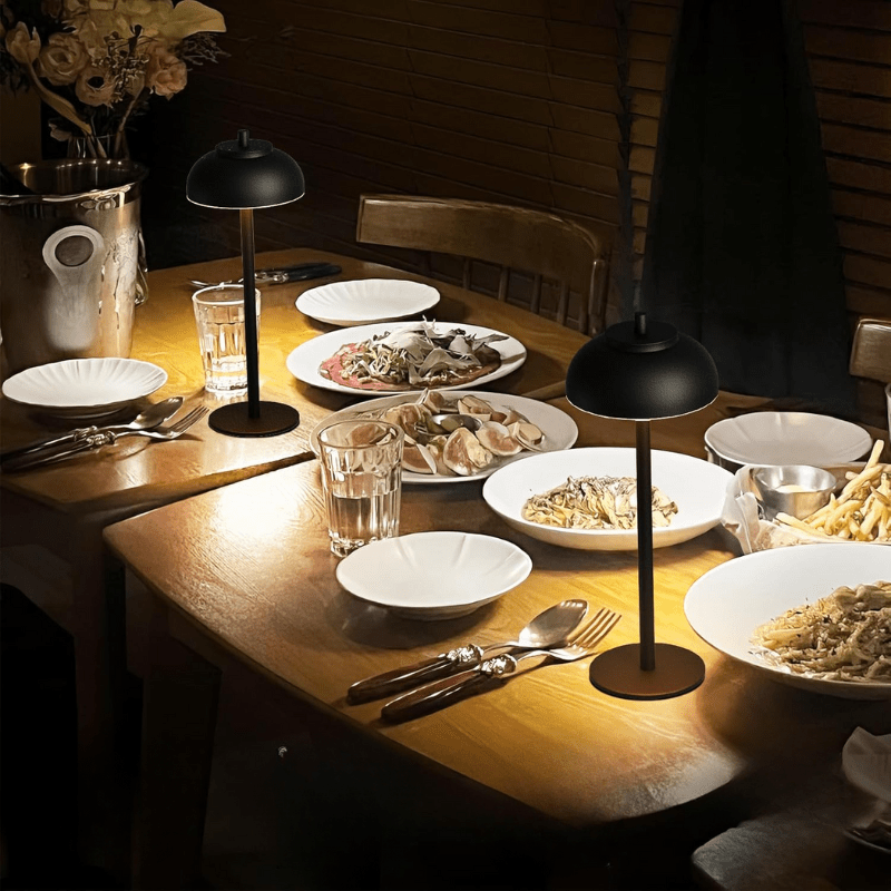 TOUCHLUX – Wireless Table Lamp with Touch Control & 40-Hour Battery