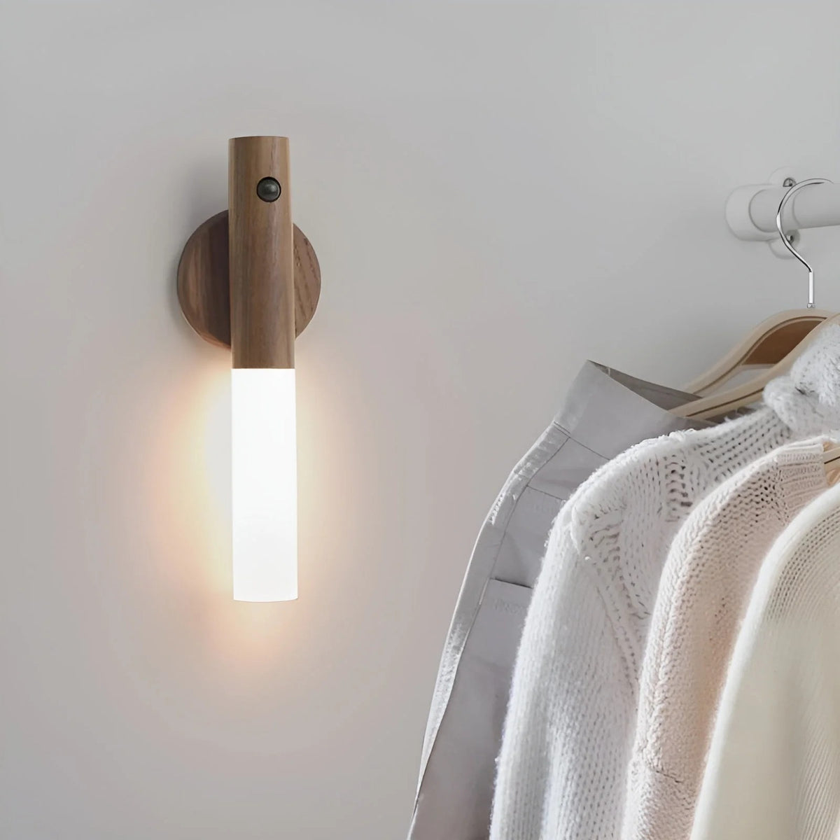 NordLicht Motion Sensor Wall Light
