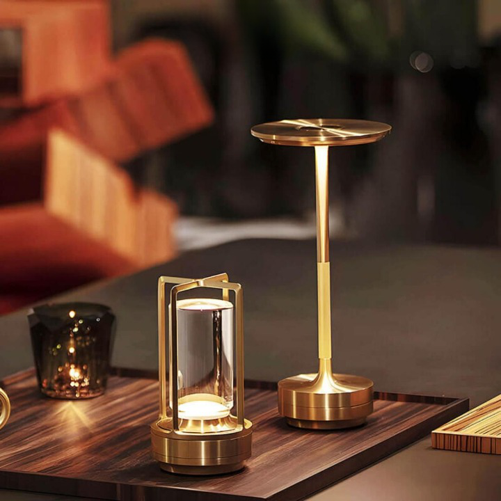 Auralight™ draadloze glazen tafellamp – dimbaar en spatwaterbestendig