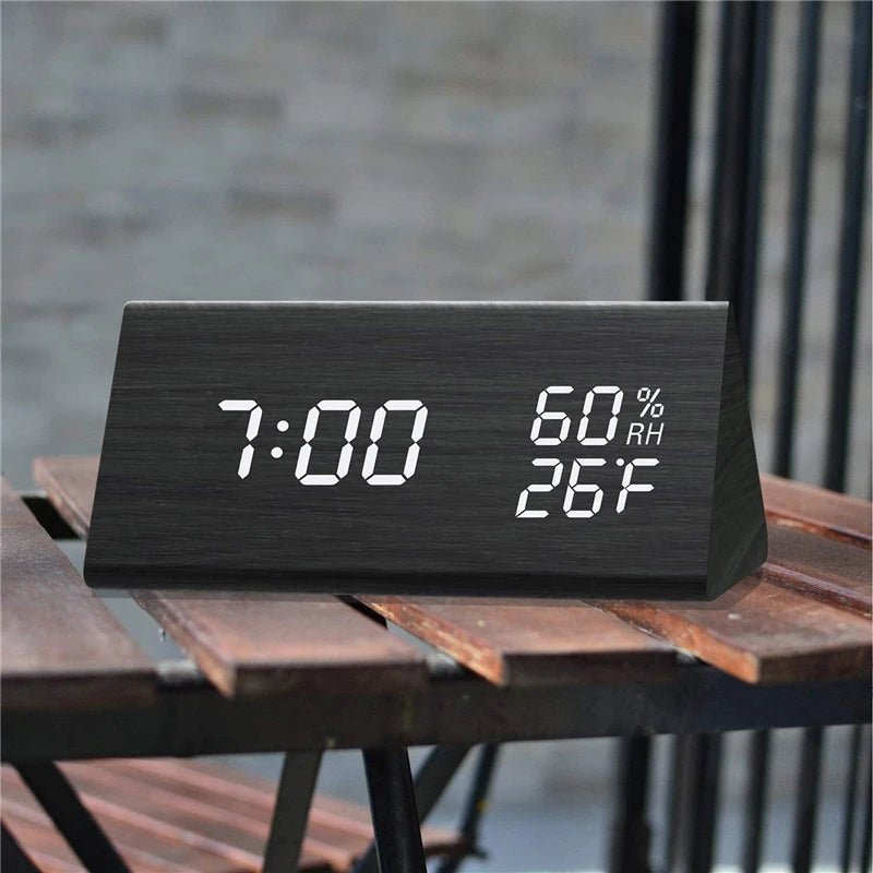 ECOCLOCK – Minimalist Digital Wooden Clock with Temperature Display & Light Control