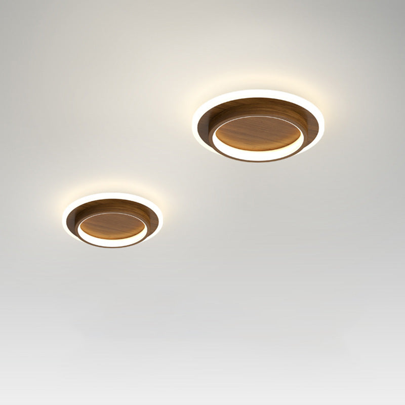 Plafondlamp met vlakke ronde diffuser ontwerp