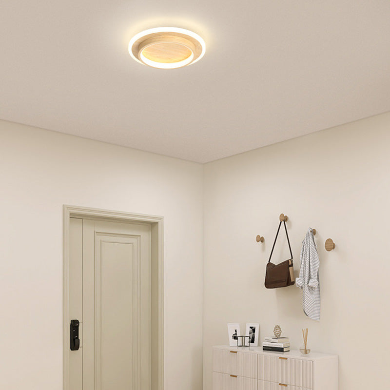 Plafondlamp met vlakke ronde diffuser ontwerp