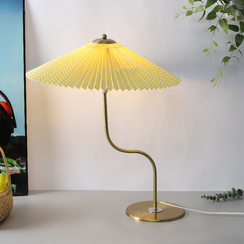 LumaLuxe™ retro tafellamp met geplooide kap