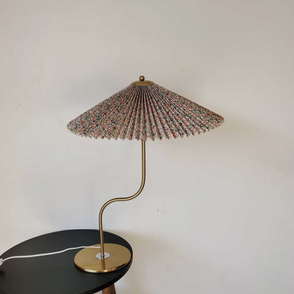 LumaLuxe™ retro tafellamp met geplooide kap