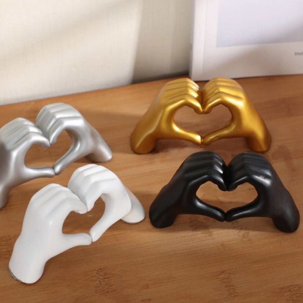 LOVESCULPT WOOD – Handmade wooden decorative figure for a loving home