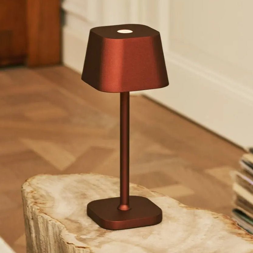 BRONZIFY – Elegant Bronze Table Lamp, Dimmable & Cordless