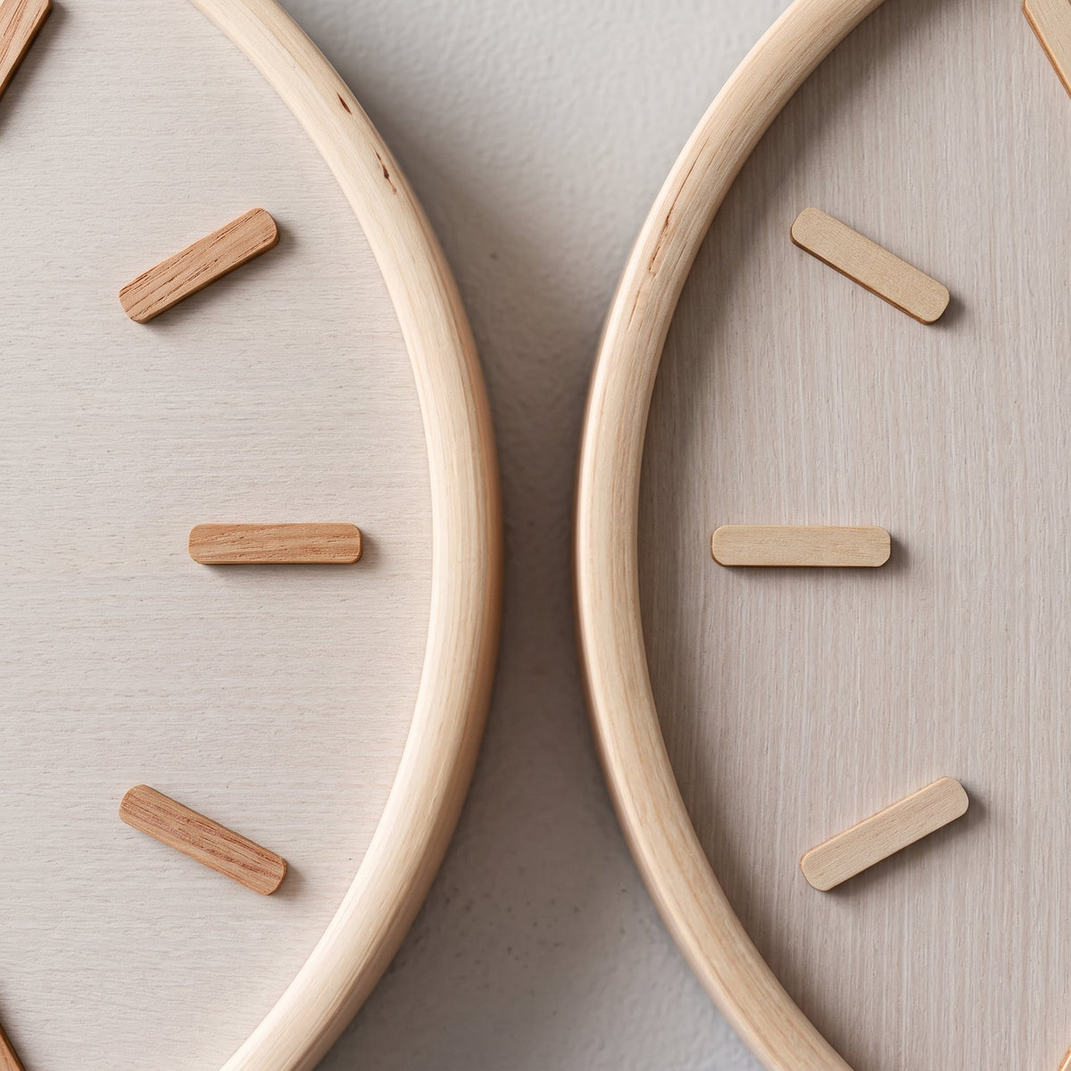 DashClock | Wanduhr Holz Lautlos