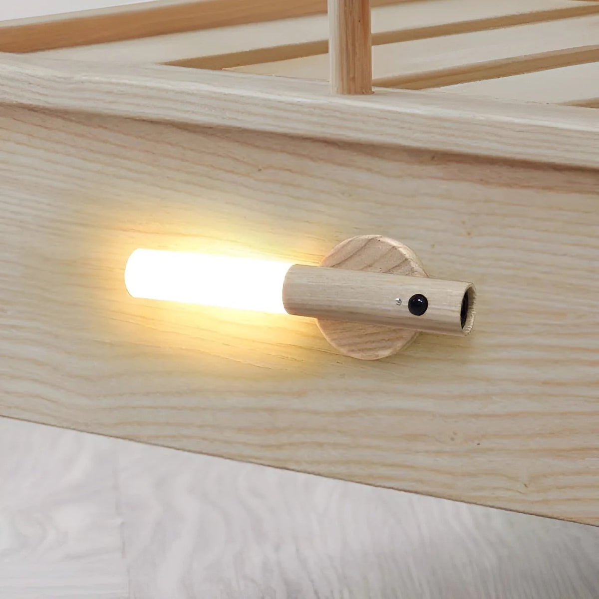 NordLicht Motion Sensor Wall Light