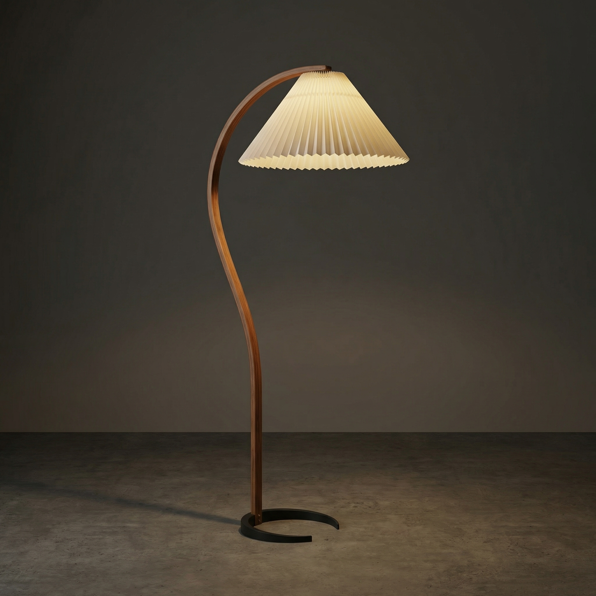 Caprani Scandinavian Floor Lamp